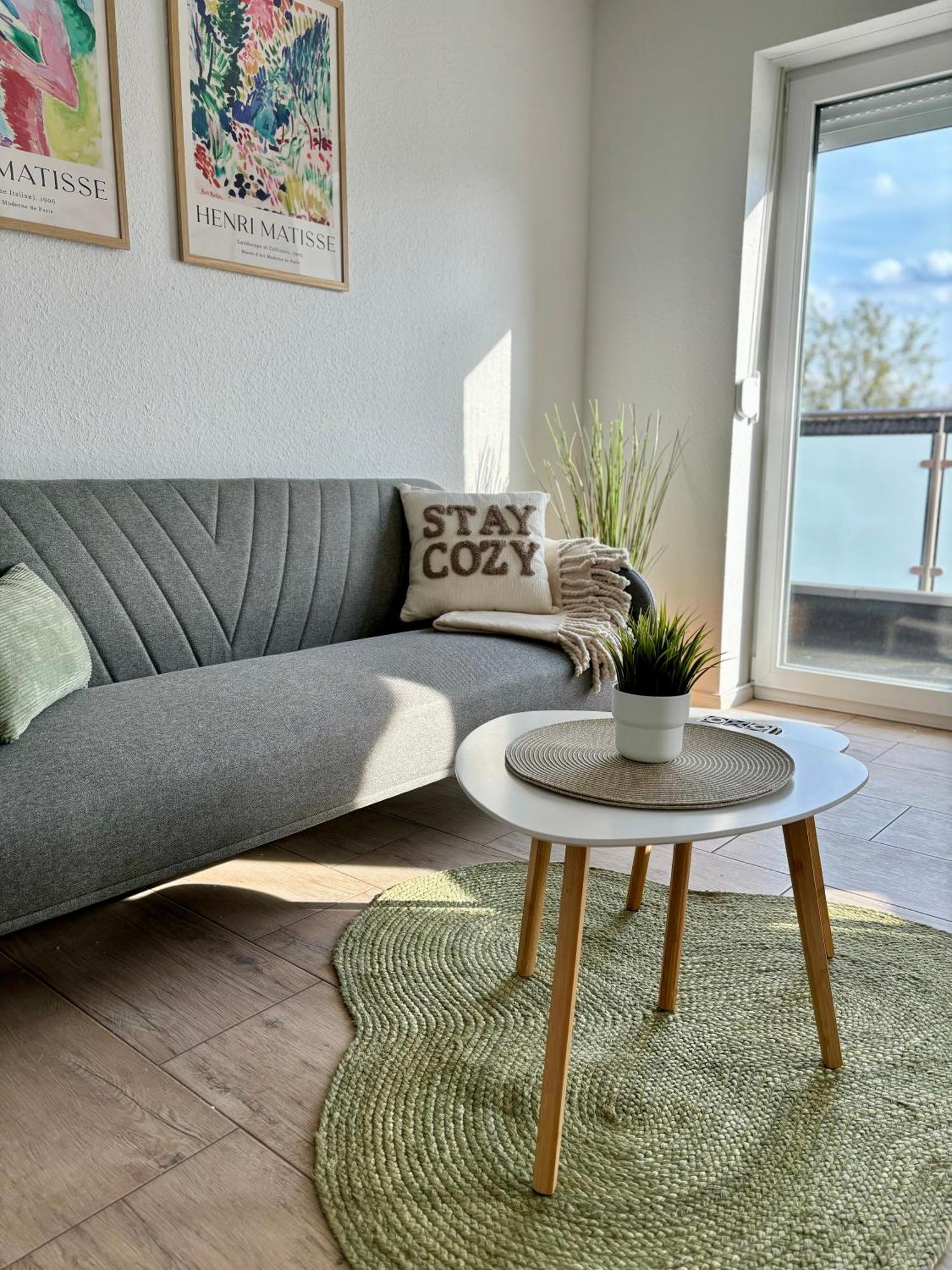 Home & Apart - Apartment Im Herzen Von Kreyenbrueck - Apartment 2 Oldenburg Buitenkant foto
