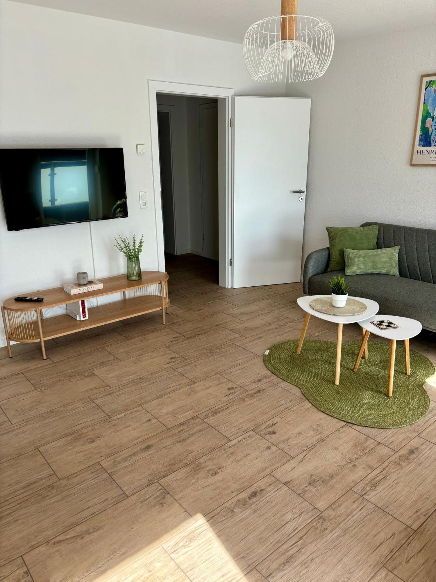 Home & Apart - Apartment Im Herzen Von Kreyenbrueck - Apartment 2 Oldenburg Buitenkant foto