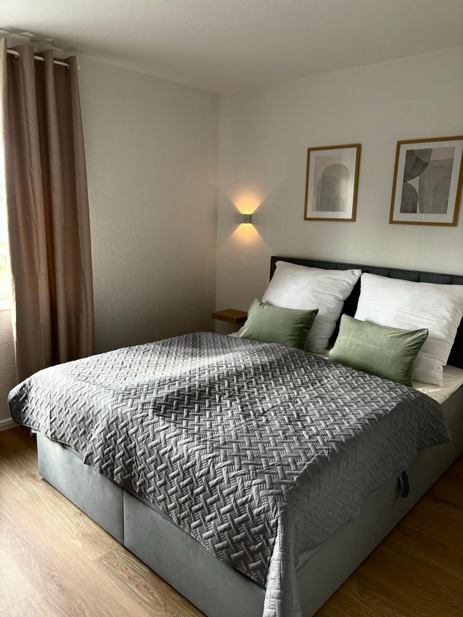 Home & Apart - Apartment Im Herzen Von Kreyenbrueck - Apartment 2 Oldenburg Buitenkant foto